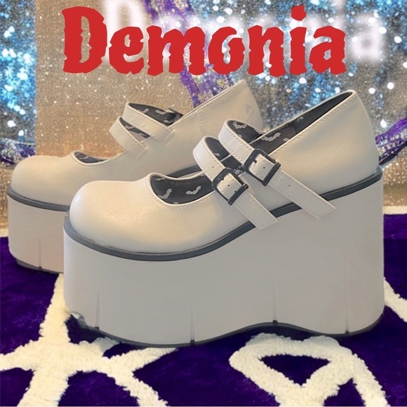Demonia Women's Kera-08 Platforms 4.5” platforms Sz 7 🔥🔥🔥🔥🔥 😈 - Picture 1 of 10